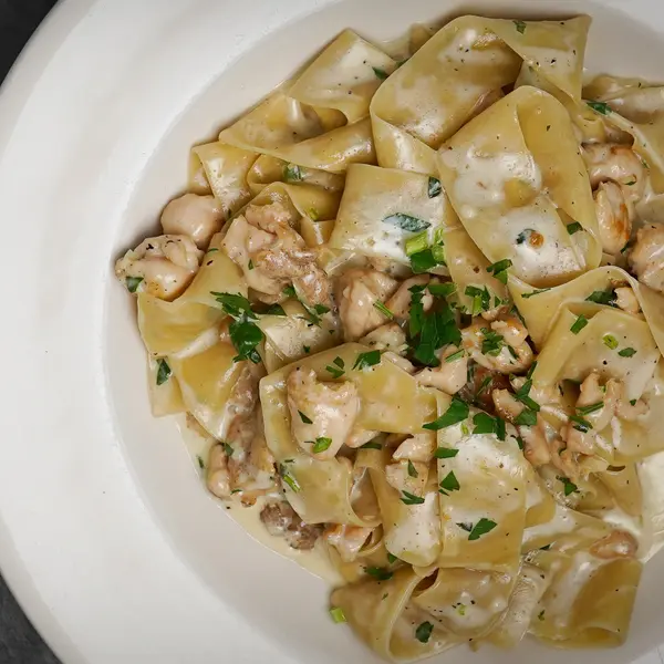Cacio pollo pappardelle
